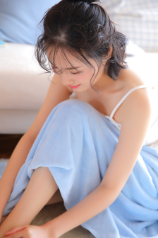 动漫八尺大人被吸乳视频